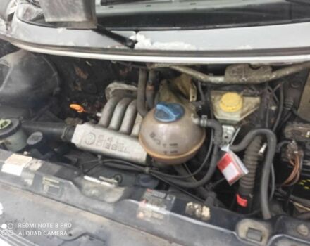 Серый Фольксваген Transporter, объемом двигателя 2.4 л и пробегом 429 тыс. км за 3500 $, фото 13 на Automoto.ua