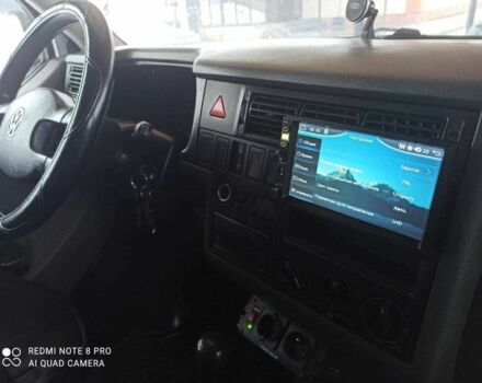 Серый Фольксваген Transporter, объемом двигателя 2.4 л и пробегом 429 тыс. км за 3500 $, фото 6 на Automoto.ua