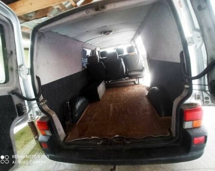 Серый Фольксваген Transporter, объемом двигателя 2.4 л и пробегом 429 тыс. км за 3500 $, фото 12 на Automoto.ua