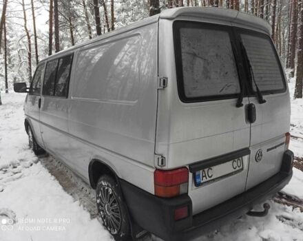 Серый Фольксваген Transporter, объемом двигателя 2.4 л и пробегом 429 тыс. км за 3500 $, фото 2 на Automoto.ua