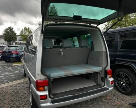 Серый Фольксваген Transporter, объемом двигателя 2.5 л и пробегом 250 тыс. км за 1904 $, фото 4 на Automoto.ua