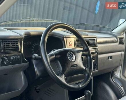 Сірий Фольксваген Transporter, об'ємом двигуна 2.5 л та пробігом 400 тис. км за 7200 $, фото 15 на Automoto.ua
