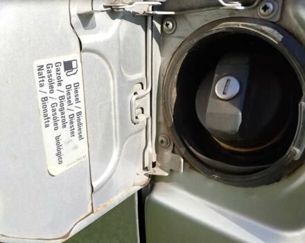 Серый Фольксваген Transporter, объемом двигателя 2.46 л и пробегом 370 тыс. км за 10000 $, фото 13 на Automoto.ua