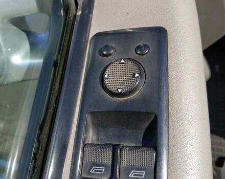 Серый Фольксваген Transporter, объемом двигателя 2.46 л и пробегом 370 тыс. км за 10000 $, фото 8 на Automoto.ua