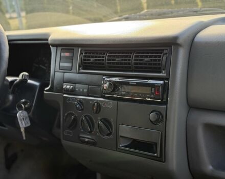 Сірий Фольксваген Transporter, об'ємом двигуна 2.5 л та пробігом 373 тис. км за 9999 $, фото 23 на Automoto.ua