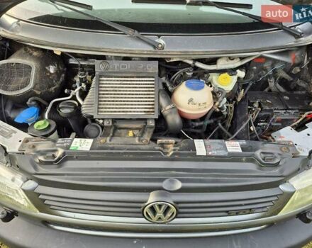 Серый Фольксваген Transporter, объемом двигателя 2.46 л и пробегом 401 тыс. км за 8900 $, фото 16 на Automoto.ua