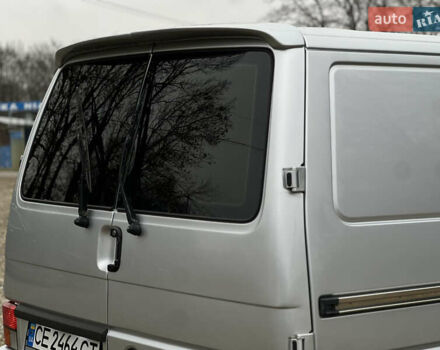 Серый Фольксваген Transporter, объемом двигателя 2.5 л и пробегом 470 тыс. км за 7300 $, фото 12 на Automoto.ua