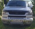 Серый Фольксваген Transporter, объемом двигателя 2.5 л и пробегом 600 тыс. км за 6000 $, фото 1 на Automoto.ua