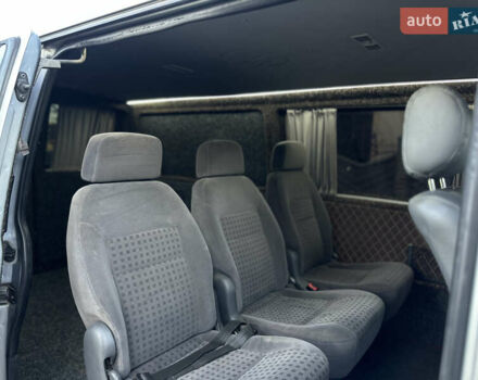 Серый Фольксваген Transporter, объемом двигателя 2.5 л и пробегом 310 тыс. км за 12700 $, фото 17 на Automoto.ua