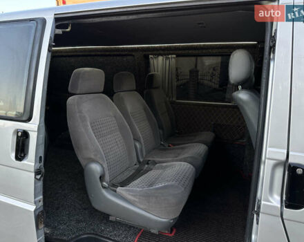 Серый Фольксваген Transporter, объемом двигателя 2.5 л и пробегом 310 тыс. км за 12700 $, фото 18 на Automoto.ua