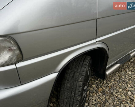 Серый Фольксваген Transporter, объемом двигателя 2.5 л и пробегом 470 тыс. км за 7300 $, фото 17 на Automoto.ua