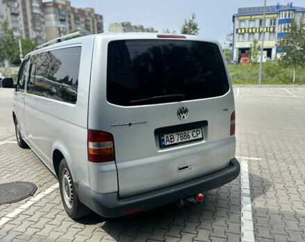Серый Фольксваген Transporter, объемом двигателя 2.5 л и пробегом 430 тыс. км за 6700 $, фото 2 на Automoto.ua