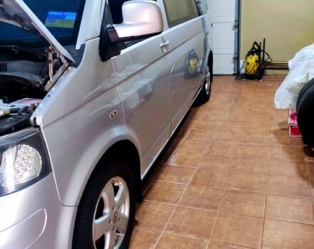 Сірий Фольксваген Transporter, об'ємом двигуна 2.5 л та пробігом 405 тис. км за 9999 $, фото 1 на Automoto.ua