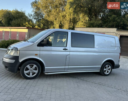 Серый Фольксваген Transporter, объемом двигателя 2.5 л и пробегом 218 тыс. км за 8600 $, фото 2 на Automoto.ua