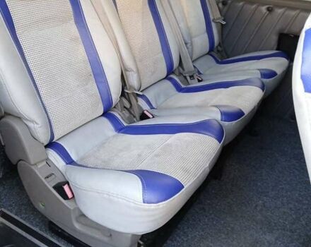 Серый Фольксваген Transporter, объемом двигателя 2.5 л и пробегом 582 тыс. км за 10000 $, фото 16 на Automoto.ua