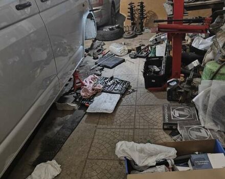 Сірий Фольксваген Transporter, об'ємом двигуна 1.9 л та пробігом 374 тис. км за 10500 $, фото 9 на Automoto.ua