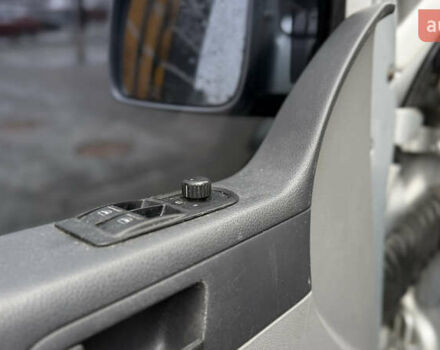 Сірий Фольксваген Transporter, об'ємом двигуна 1.9 л та пробігом 378 тис. км за 8650 $, фото 20 на Automoto.ua