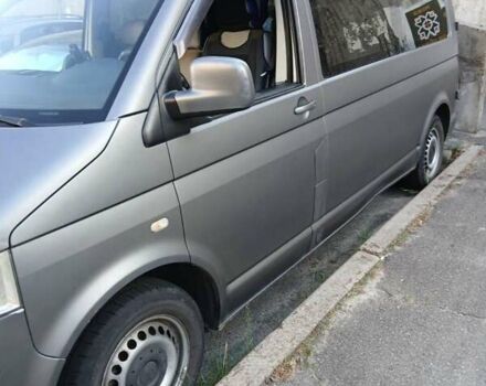 Серый Фольксваген Transporter, объемом двигателя 2.5 л и пробегом 582 тыс. км за 10000 $, фото 4 на Automoto.ua