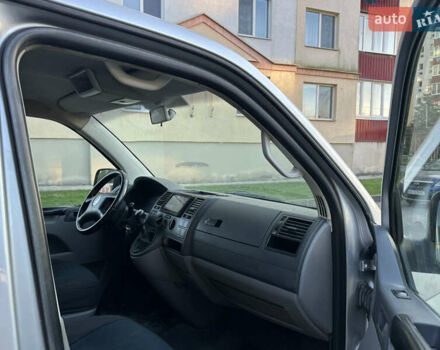 Серый Фольксваген Transporter, объемом двигателя 2.5 л и пробегом 218 тыс. км за 8600 $, фото 33 на Automoto.ua