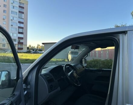 Серый Фольксваген Transporter, объемом двигателя 2.5 л и пробегом 215 тыс. км за 8700 $, фото 5 на Automoto.ua