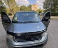 Серый Фольксваген Transporter, объемом двигателя 2.5 л и пробегом 400 тыс. км за 12000 $, фото 1 на Automoto.ua