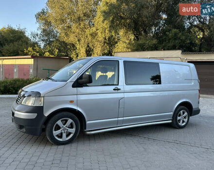 Серый Фольксваген Transporter, объемом двигателя 2.5 л и пробегом 218 тыс. км за 8600 $, фото 5 на Automoto.ua
