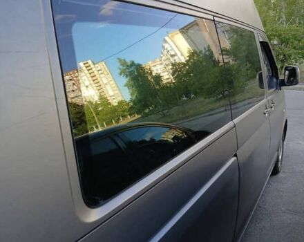 Серый Фольксваген Transporter, объемом двигателя 2.5 л и пробегом 582 тыс. км за 10000 $, фото 7 на Automoto.ua