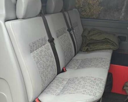 Сірий Фольксваген Transporter, об'ємом двигуна 1.9 л та пробігом 374 тис. км за 10500 $, фото 5 на Automoto.ua