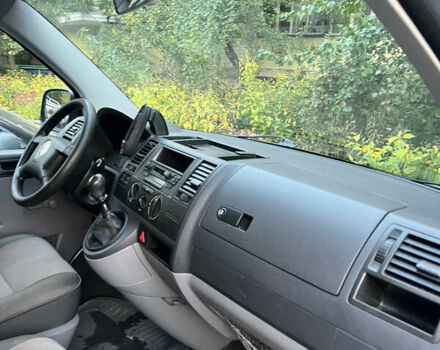Сірий Фольксваген Transporter, об'ємом двигуна 1.9 л та пробігом 169 тис. км за 9000 $, фото 23 на Automoto.ua