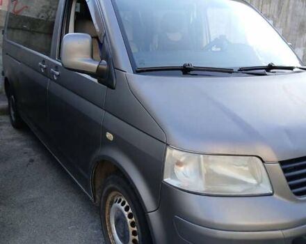 Серый Фольксваген Transporter, объемом двигателя 2.5 л и пробегом 582 тыс. км за 10000 $, фото 2 на Automoto.ua