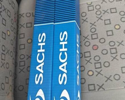 Сірий Фольксваген Transporter, об'ємом двигуна 1.9 л та пробігом 374 тис. км за 10500 $, фото 15 на Automoto.ua