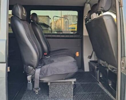 Сірий Фольксваген Transporter, об'ємом двигуна 2.46 л та пробігом 329 тис. км за 7900 $, фото 11 на Automoto.ua