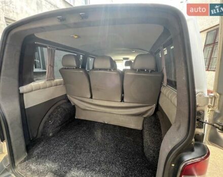Серый Фольксваген Transporter, объемом двигателя 2.5 л и пробегом 166 тыс. км за 8500 $, фото 11 на Automoto.ua