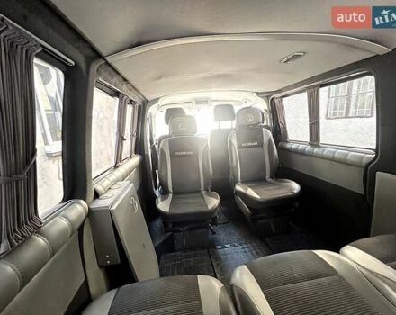 Серый Фольксваген Transporter, объемом двигателя 2.5 л и пробегом 166 тыс. км за 8500 $, фото 8 на Automoto.ua
