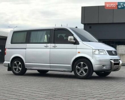 Серый Фольксваген Transporter, объемом двигателя 1.9 л и пробегом 240 тыс. км за 11300 $, фото 1 на Automoto.ua