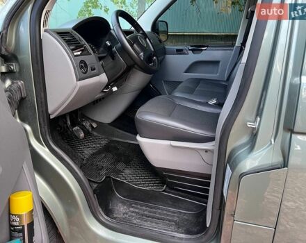 Сірий Фольксваген Transporter, об'ємом двигуна 1.9 л та пробігом 290 тис. км за 9200 $, фото 22 на Automoto.ua