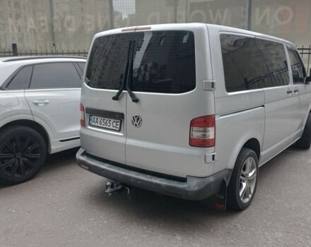 Серый Фольксваген Transporter, объемом двигателя 1.9 л и пробегом 320 тыс. км за 10000 $, фото 6 на Automoto.ua