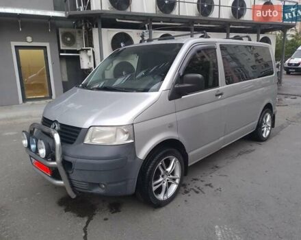 Серый Фольксваген Transporter, объемом двигателя 1.9 л и пробегом 324 тыс. км за 10000 $, фото 2 на Automoto.ua