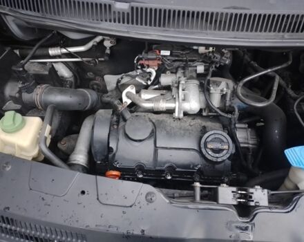 Серый Фольксваген Transporter, объемом двигателя 1.9 л и пробегом 320 тыс. км за 10000 $, фото 4 на Automoto.ua