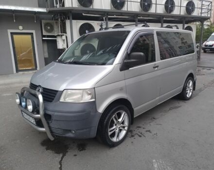 Серый Фольксваген Transporter, объемом двигателя 1.9 л и пробегом 320 тыс. км за 10000 $, фото 2 на Automoto.ua