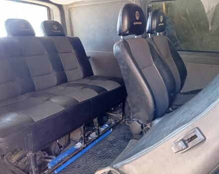 Серый Фольксваген Transporter, объемом двигателя 0 л и пробегом 350 тыс. км за 7000 $, фото 2 на Automoto.ua