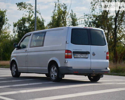 Серый Фольксваген Transporter, объемом двигателя 1.9 л и пробегом 302 тыс. км за 11000 $, фото 9 на Automoto.ua