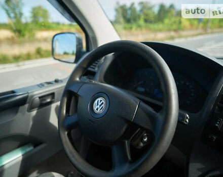 Серый Фольксваген Transporter, объемом двигателя 1.9 л и пробегом 302 тыс. км за 11000 $, фото 19 на Automoto.ua