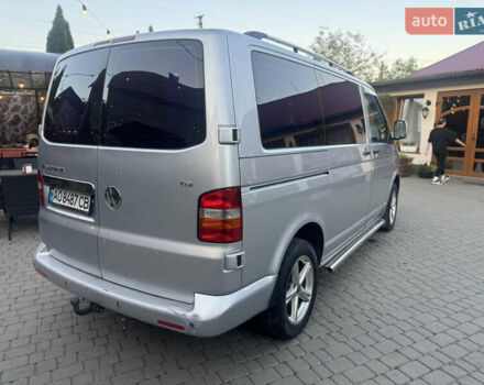 Серый Фольксваген Transporter, объемом двигателя 2.5 л и пробегом 266 тыс. км за 6350 $, фото 4 на Automoto.ua