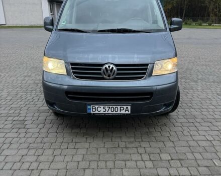 Серый Фольксваген Transporter, объемом двигателя 1.9 л и пробегом 380 тыс. км за 10500 $, фото 1 на Automoto.ua