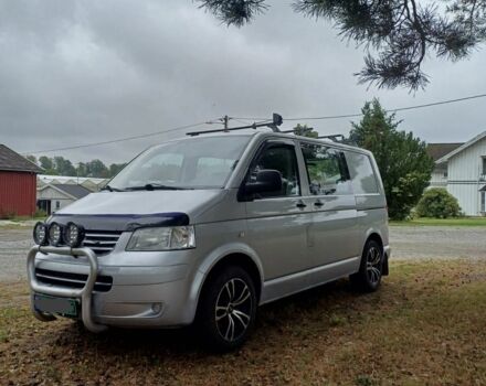 Серый Фольксваген Transporter, объемом двигателя 2.5 л и пробегом 340 тыс. км за 6000 $, фото 1 на Automoto.ua