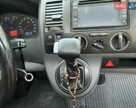 Серый Фольксваген Transporter, объемом двигателя 2.46 л и пробегом 530 тыс. км за 9200 $, фото 25 на Automoto.ua