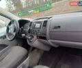 Серый Фольксваген Transporter, объемом двигателя 1.9 л и пробегом 300 тыс. км за 10000 $, фото 6 на Automoto.ua