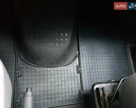 Сірий Фольксваген Transporter, об'ємом двигуна 1.9 л та пробігом 440 тис. км за 9700 $, фото 30 на Automoto.ua