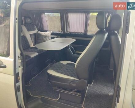 Сірий Фольксваген Transporter, об'ємом двигуна 2.5 л та пробігом 275 тис. км за 9900 $, фото 4 на Automoto.ua